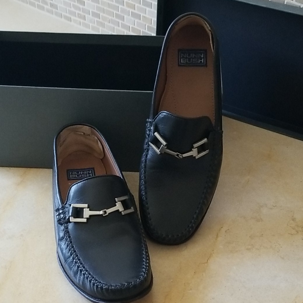 Nunn Bush men shoe.